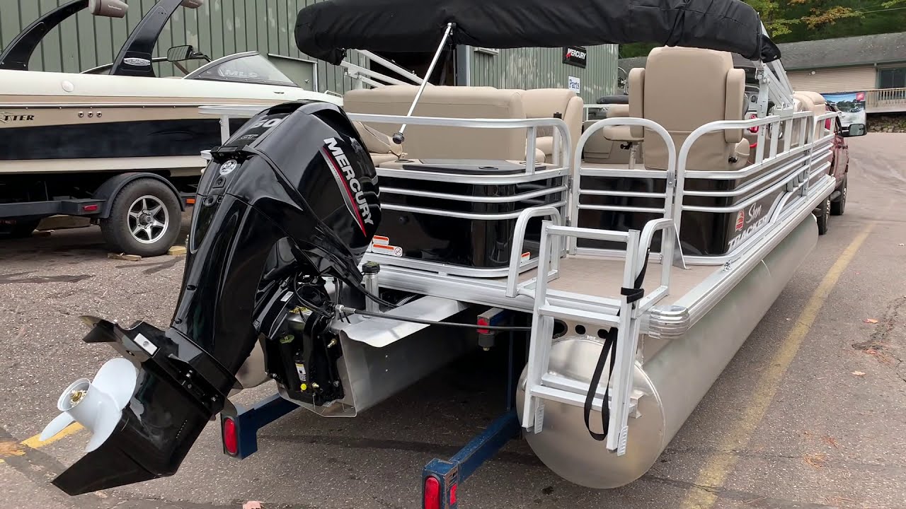 2021 SunTracker Fishing Barge 20DLX