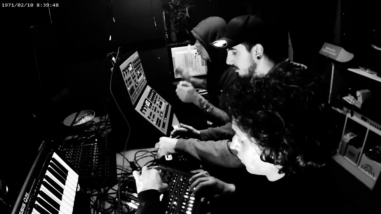 TEKNO Liveset with Analog four, Syntakt, Digitakt, Digitone