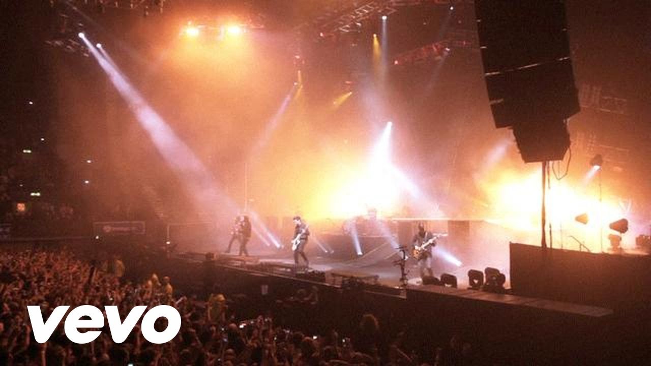 You Me At Six - The Swarm (Live from Wembley Arena)