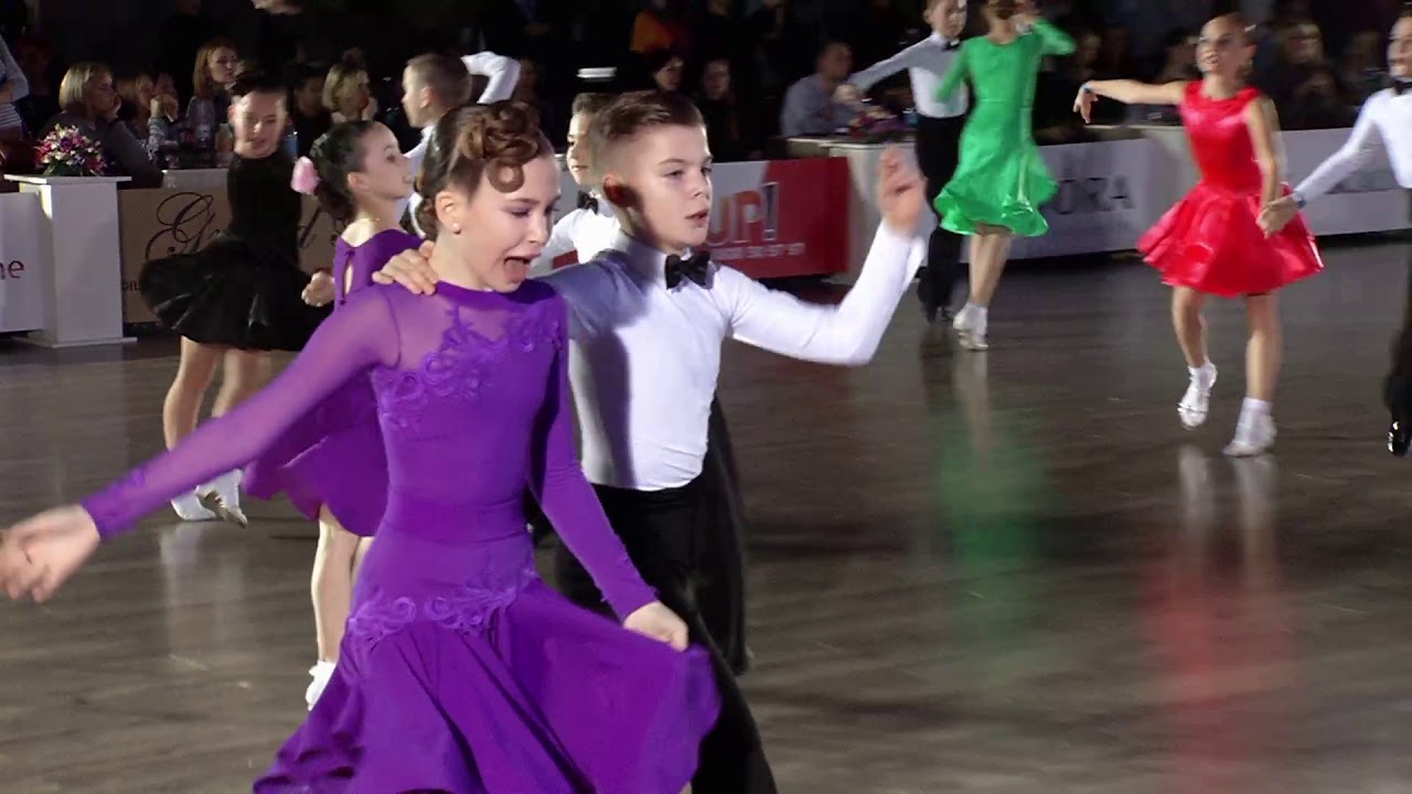 2018 StarLight Grand Prix Cup Live | Juvenile 2 D Latin 1/8 Final