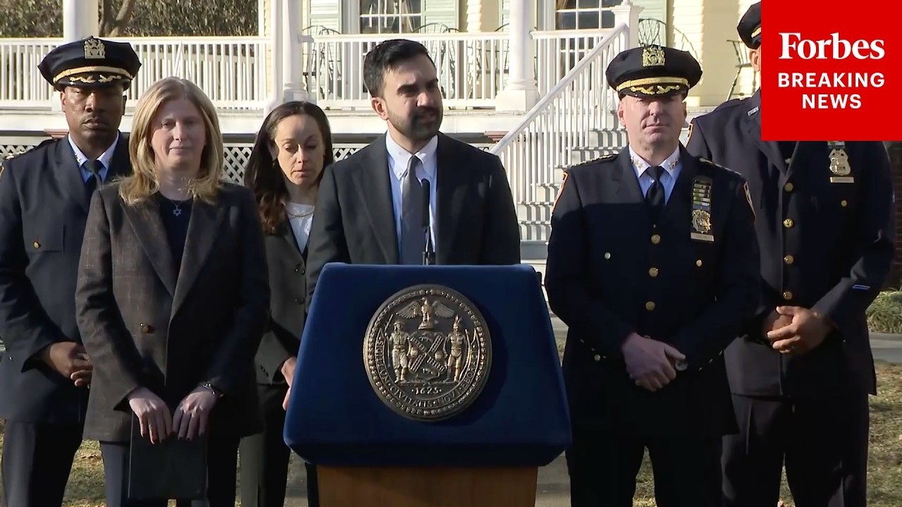 BREAKING NEWS: NYC Mayor Mamdani Holds Press Briefing After IED Threat Outside Of Gracie Mansion