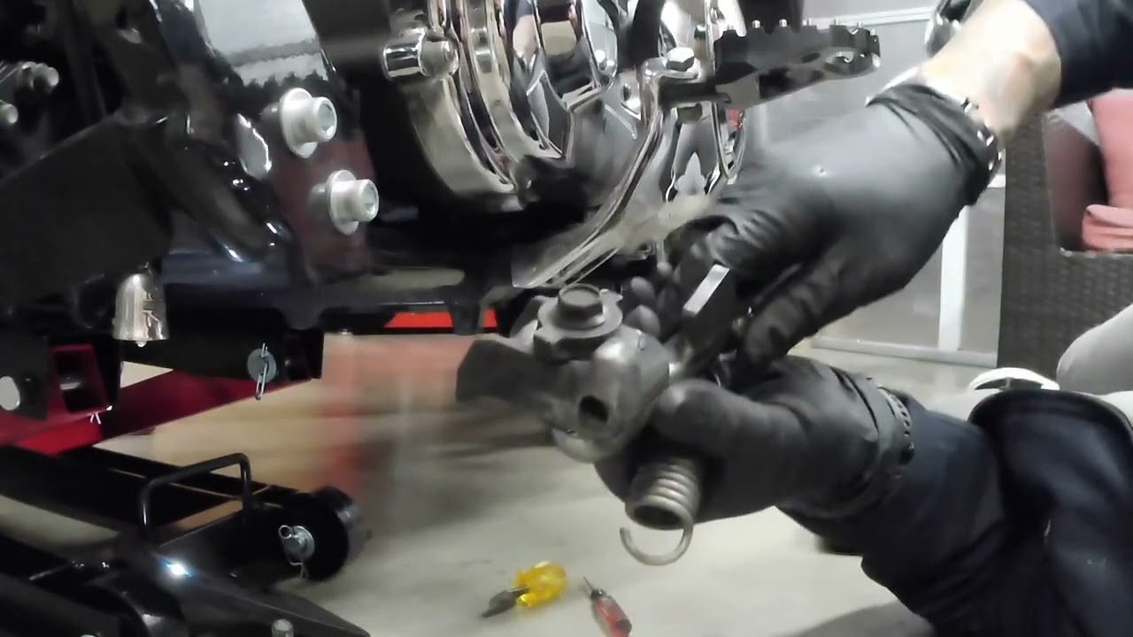 Harley dyna lowrider drag specialties kickstand 1