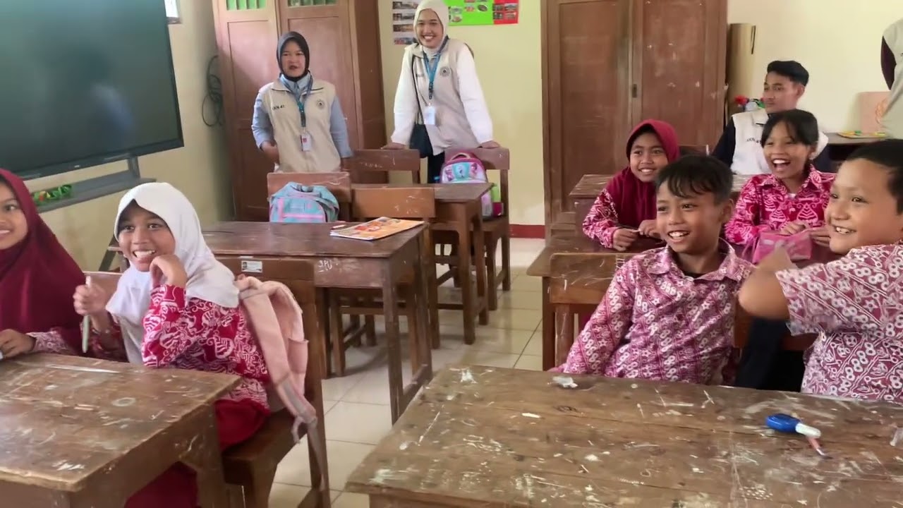 Penerapan Metode TGT Untuk Meningkatkan Kemampuan Literasi Siswa | KKN UPY 06 Laila Munawaroh (PGSD)