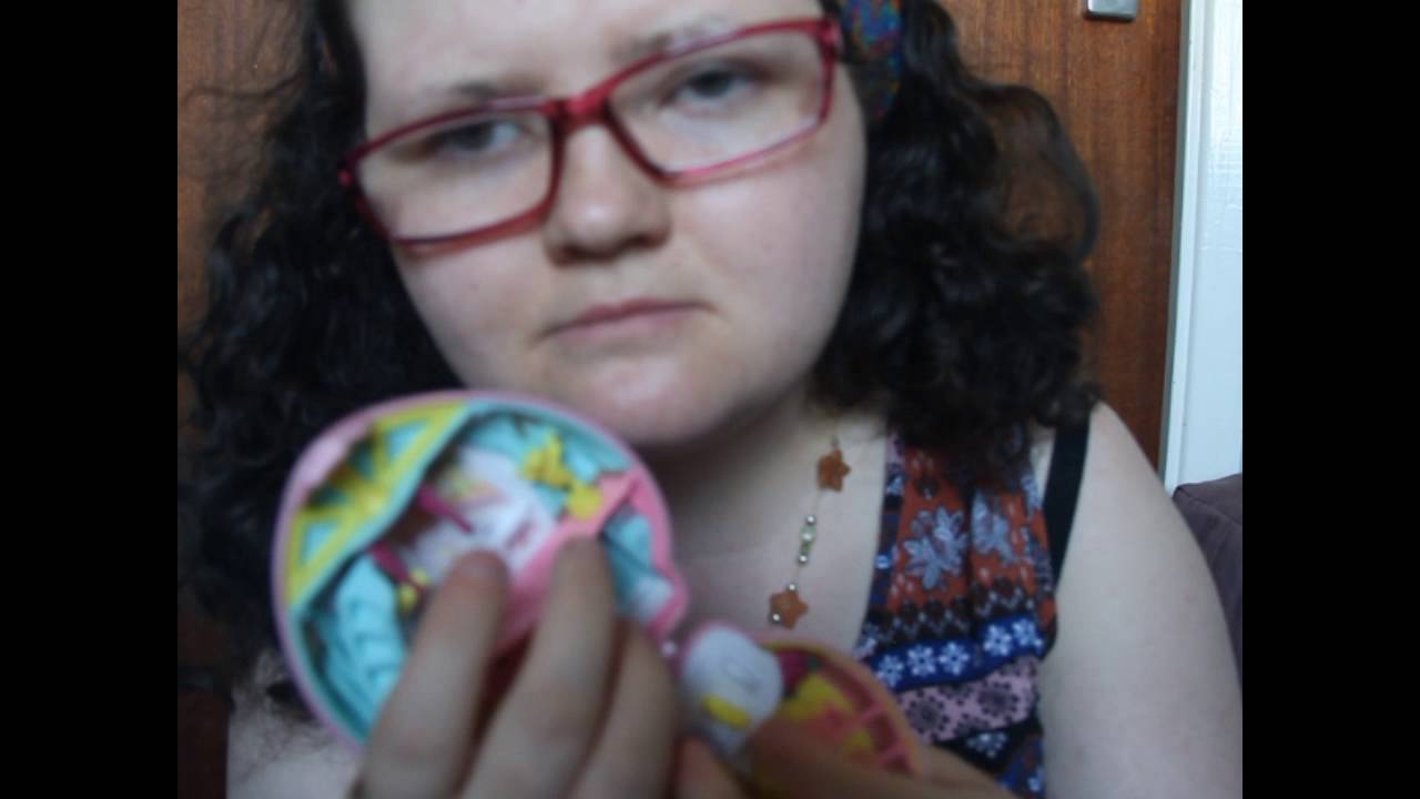 ASMR SOUND ASSORTMENT #2 ~ SKIN SCRATCHING SPRAY SOUNDS FAST TAPPING