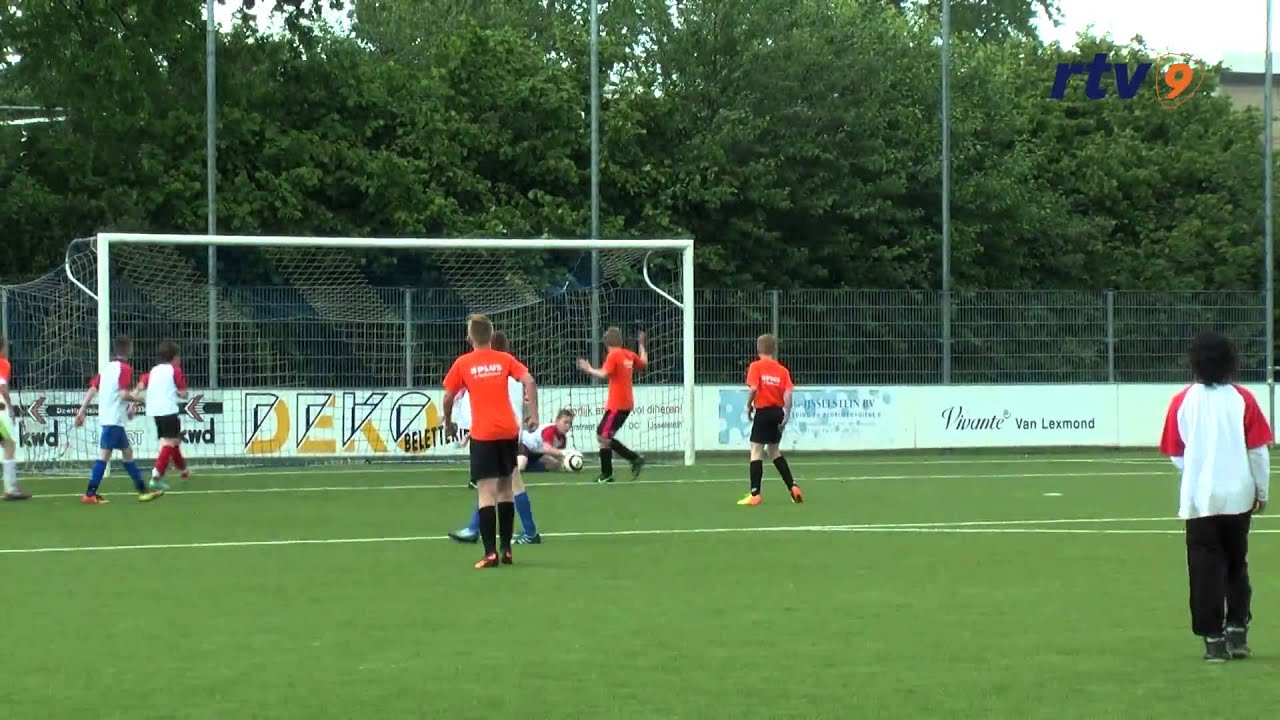 Schoolvoetbal IJsselstein groep 7 & 8
