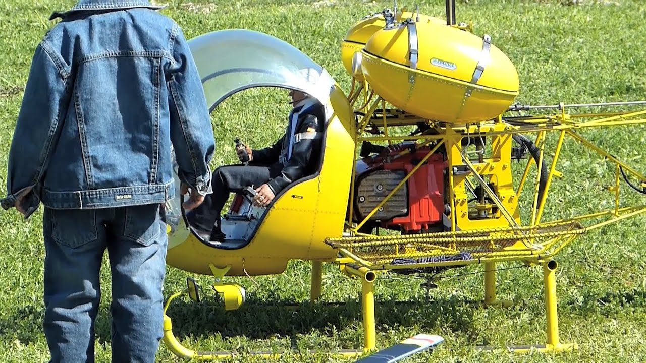 Super Giant Bell 47 RC Heli