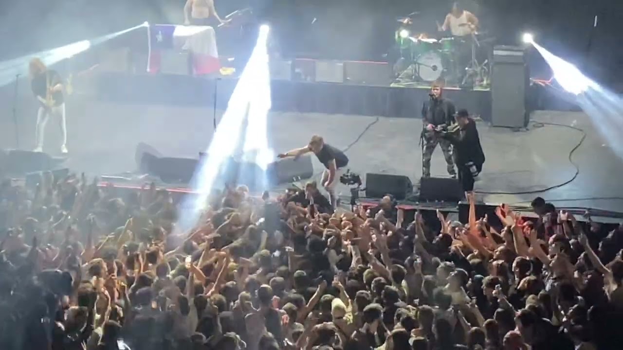 Australia Street - Sticky Fingers (Chile 2022)