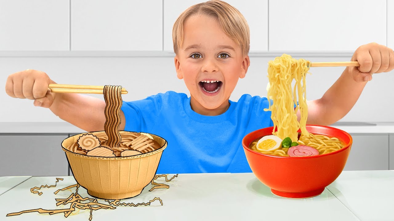 Игровые занятия с картоном для детей с Крисом и Майком