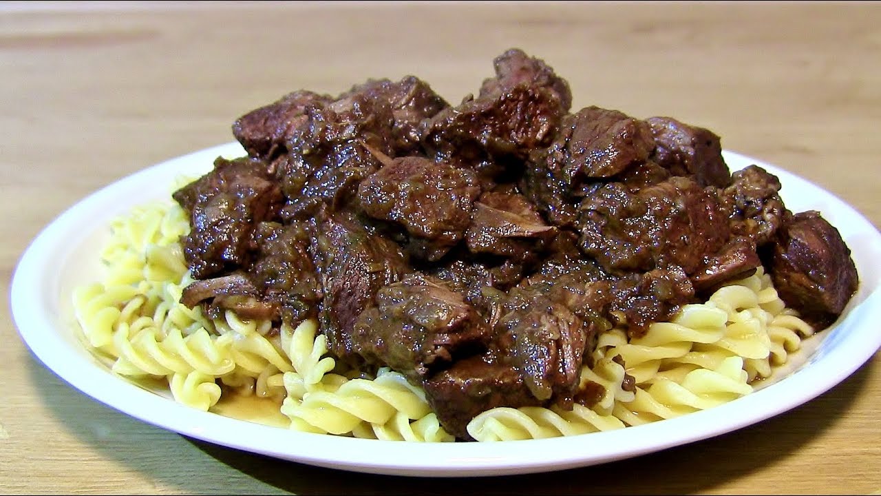 Bestes & einfachstes Gulasch Rezept-Rindergulasch-Pörkölt wie in Ungarn-Gulas-Ungarisches Gulasch