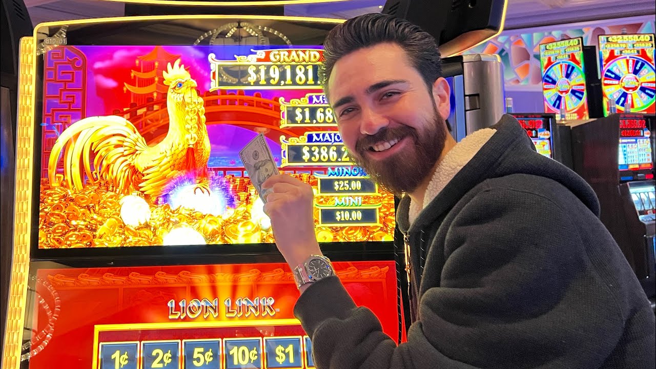 I Can't Stop WINNING On This Lion Link Slot!
