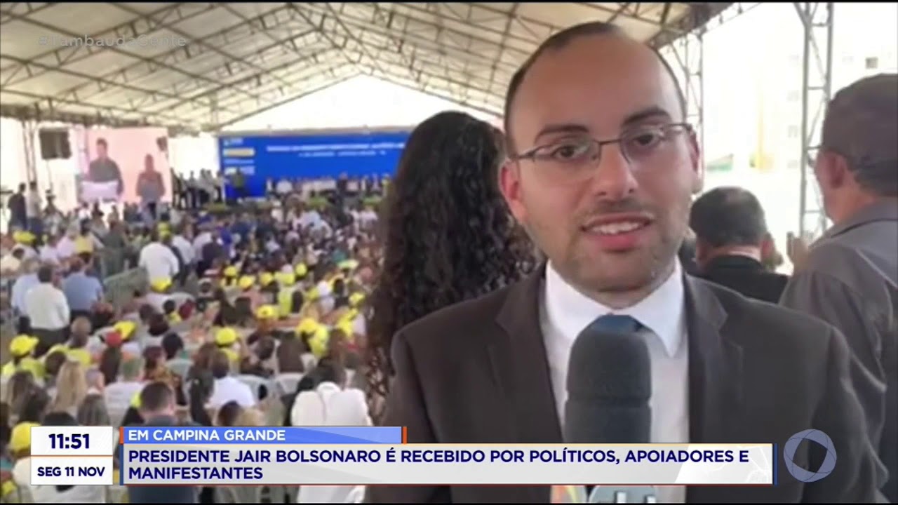 Tambaú da Gente - Bolsonaro é recebido por políticos, apoiadores e manifestantes em Campina Grande