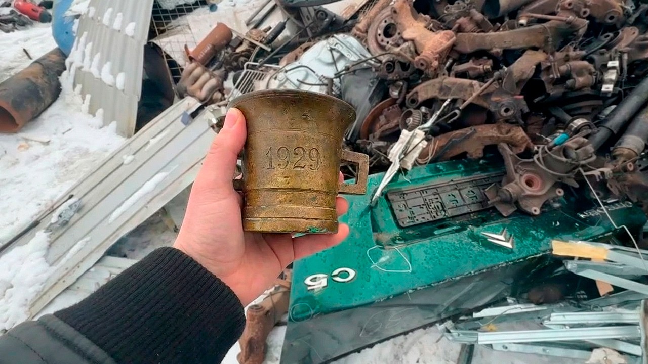 This Is Almost 100 YEARS OLD! Found in Scrap Metal Pile