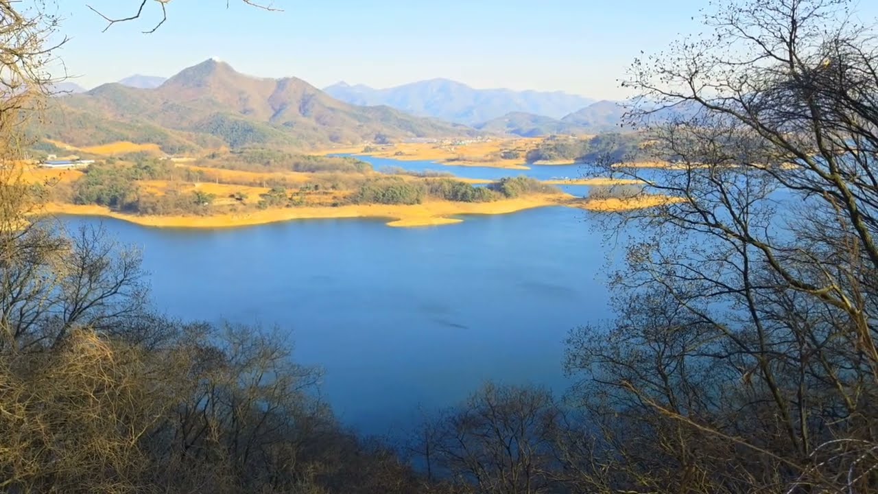 충주호 풍경