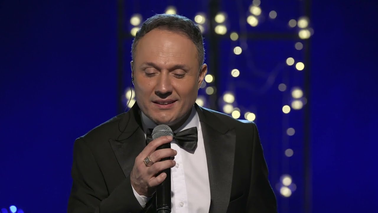 Atakan AKDAŞ - Demedim Hiç Ona Kimsin Ve Nesin Sen - Yıldız Bestekarlar