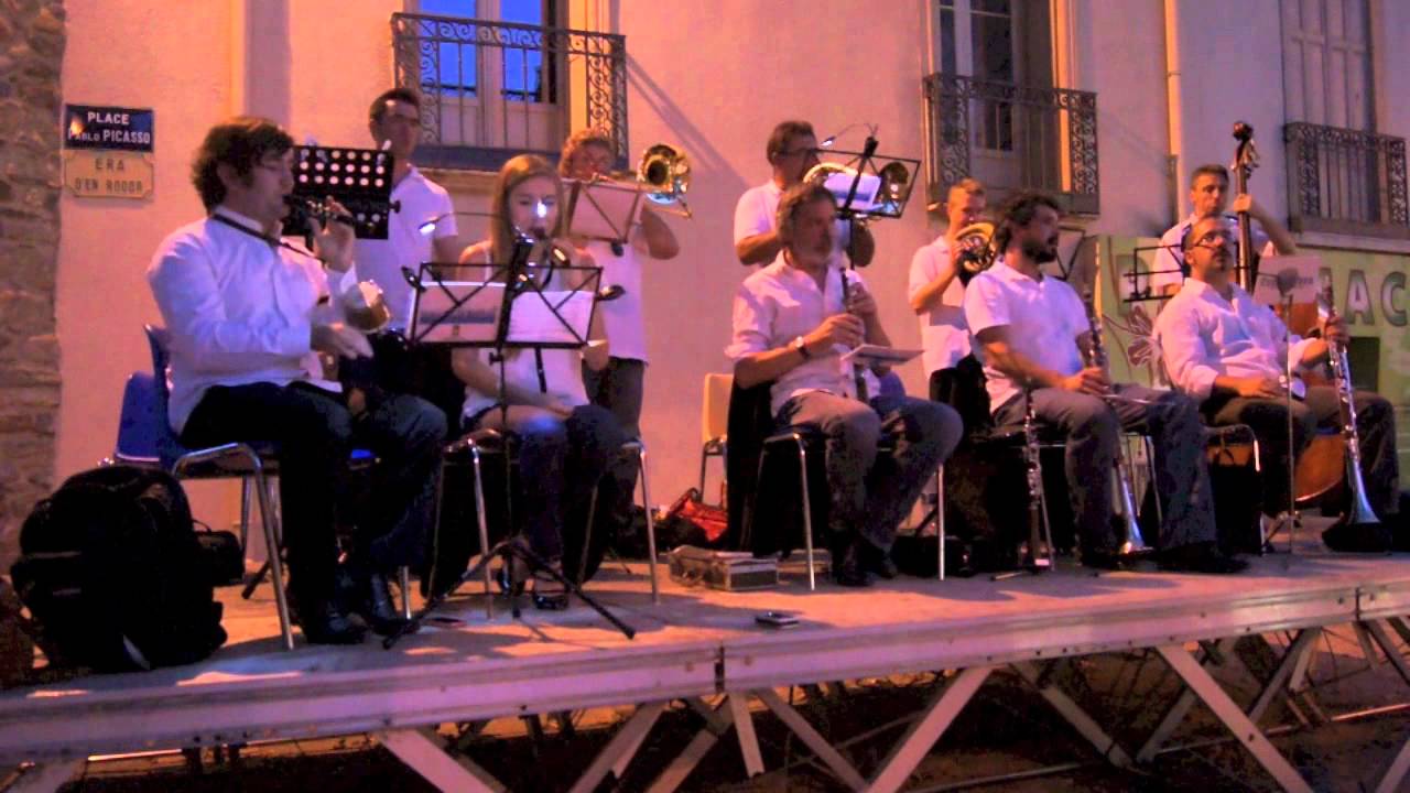 ONCLE I NEBOT (Sardana de 2 flabiols)