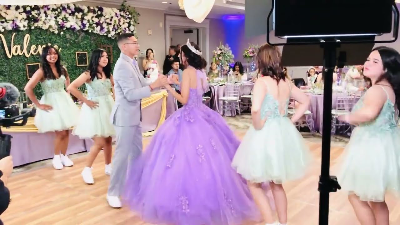 Veo En TI La Luz Quinceanera@dreamscometruedance