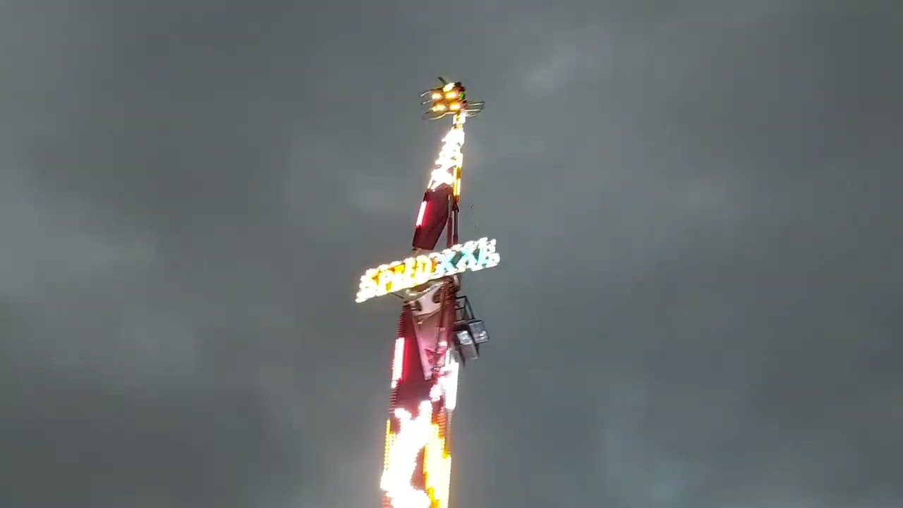 Speed XXL (Janssen) @ 1 Mei Kermis Genk (BE) 2033