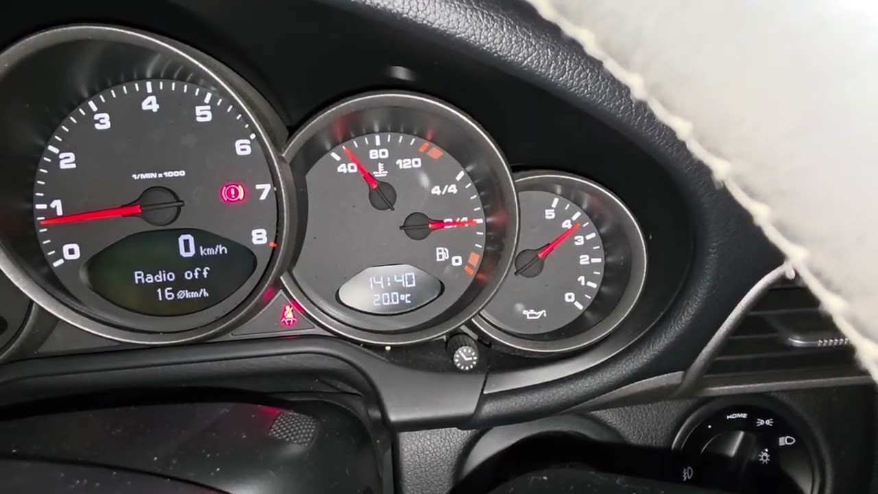 PORSCHE 997 M.P - Oil pressure gauge stuck at 5Bar fixed with new oil pressure switch