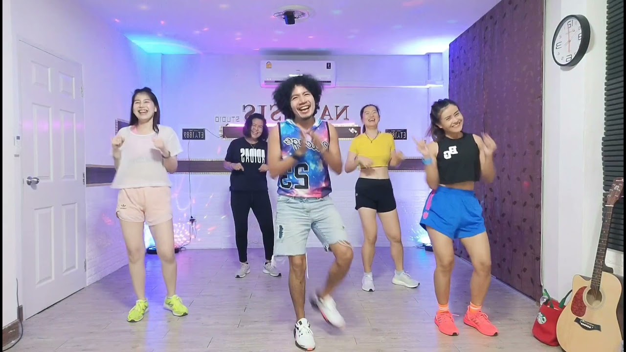 อิคคิวซัง  วีดีโอนี้สร้างขึ้นเพื่อเต้นออกกำลังกายเพื่อให้สุขภาพดี