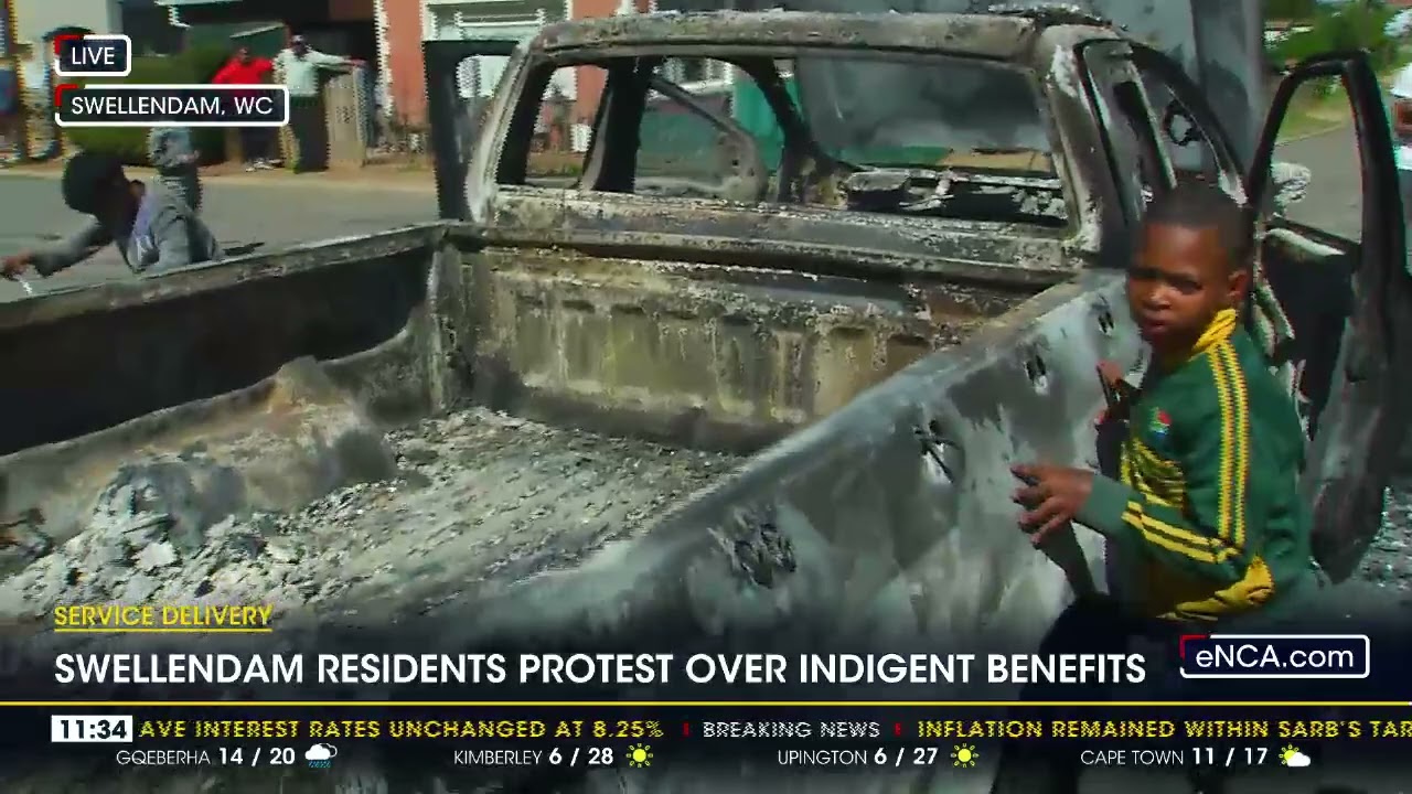Building set alight in Swellendam as residents protest over indigent benefits