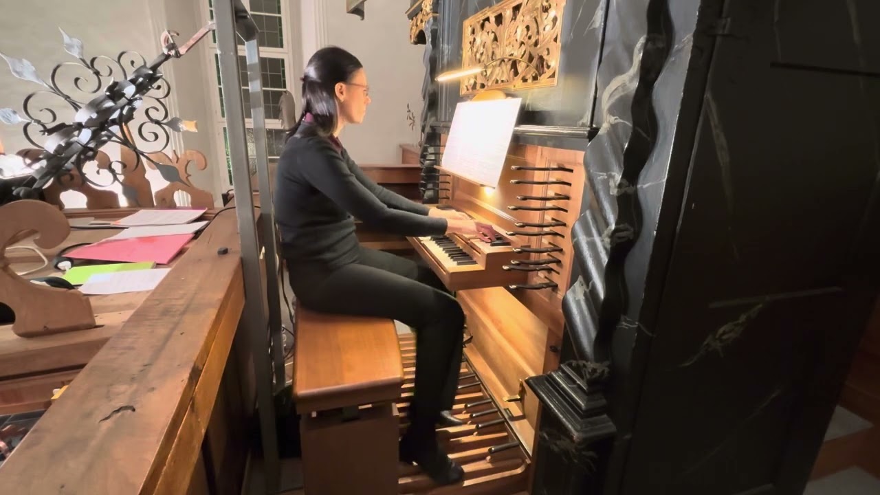 J. S. Bach, Fantasie u. Fuge g-Moll, live im Konzert Maienfeld(CH), 9. 11. 2025. Sonja Betten Orgel.
