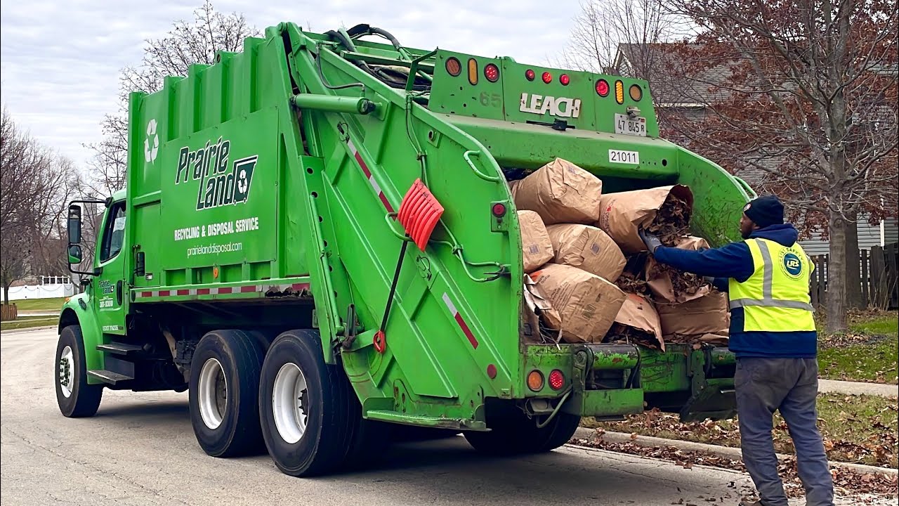 Leach Garbage Truck on Leaf Bags