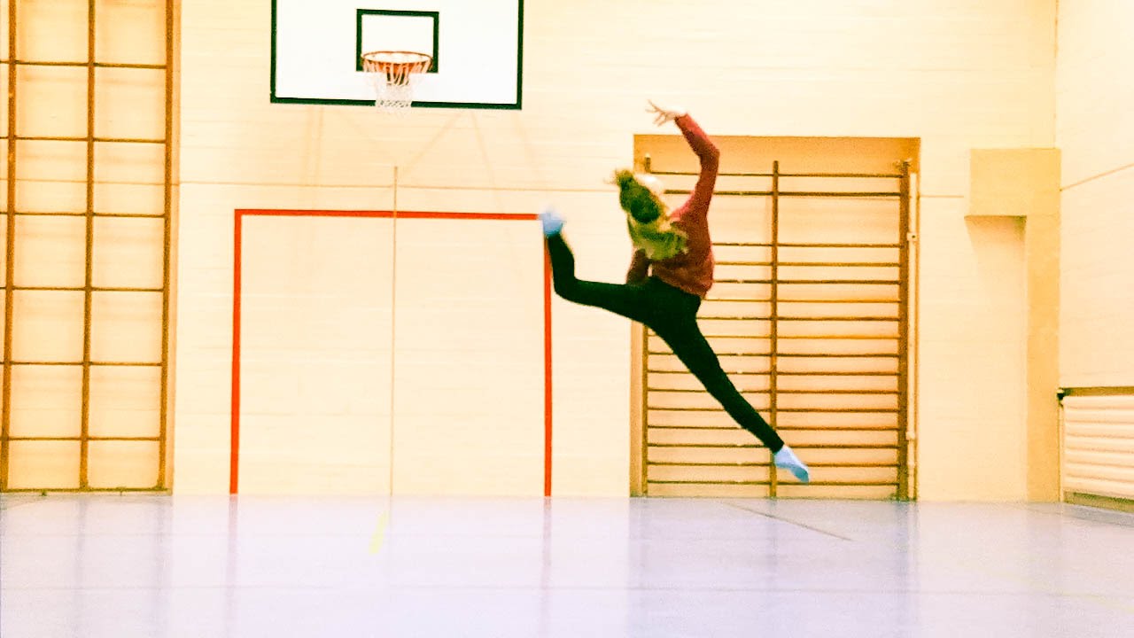 Cosima Zoller - adore - solo dance 11/2015