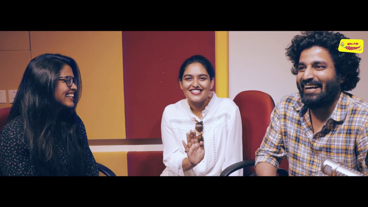 Prayaga Martin vs  Deepak Parambol on Valentine's Day | Manoharam or Swakaryam