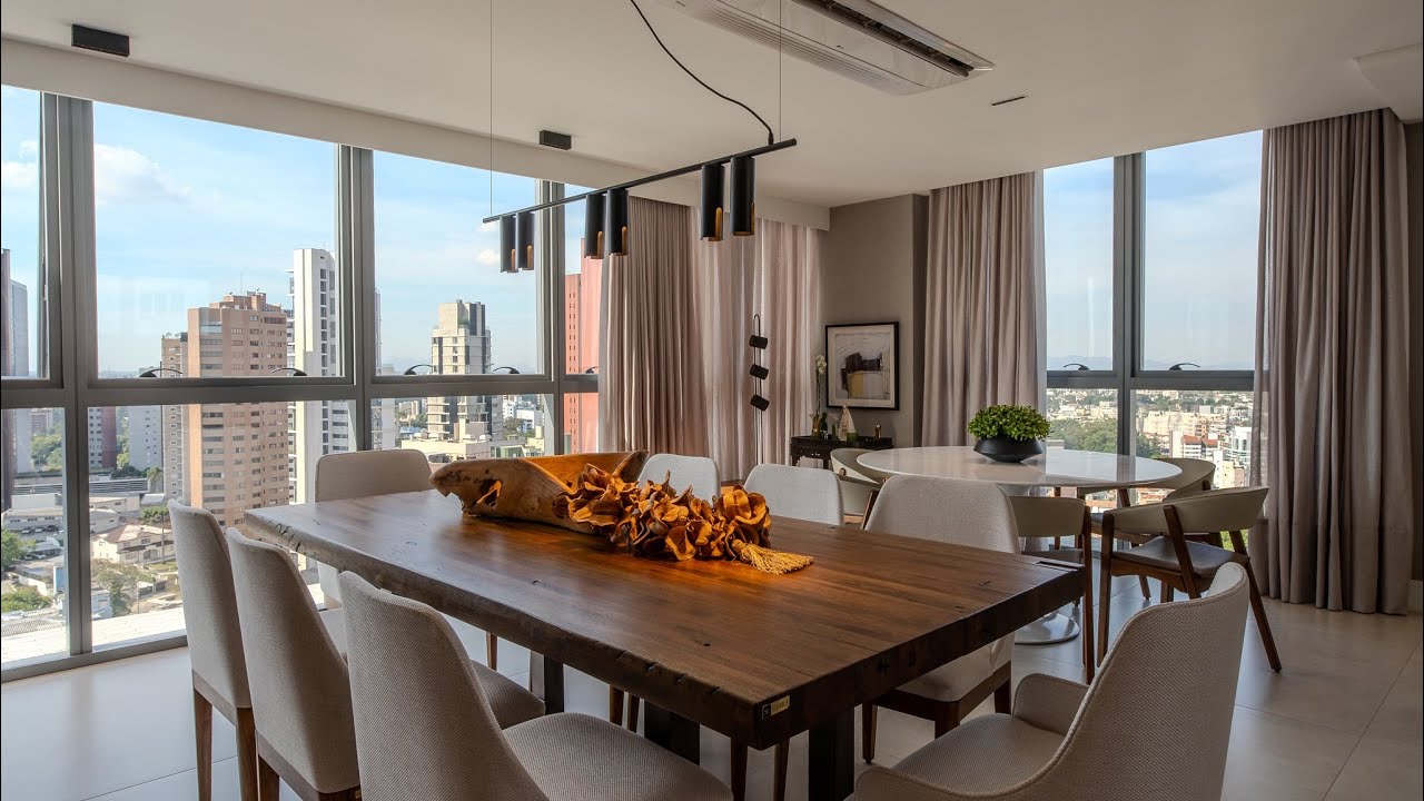 Cobertura duplex à venda no Serra Juvevê em Curitiba. 236m2 + 4 vagas