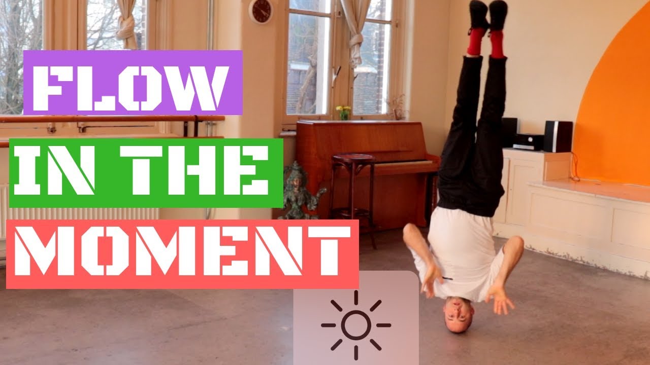 Easy FREE STYLE capoeira FLOW