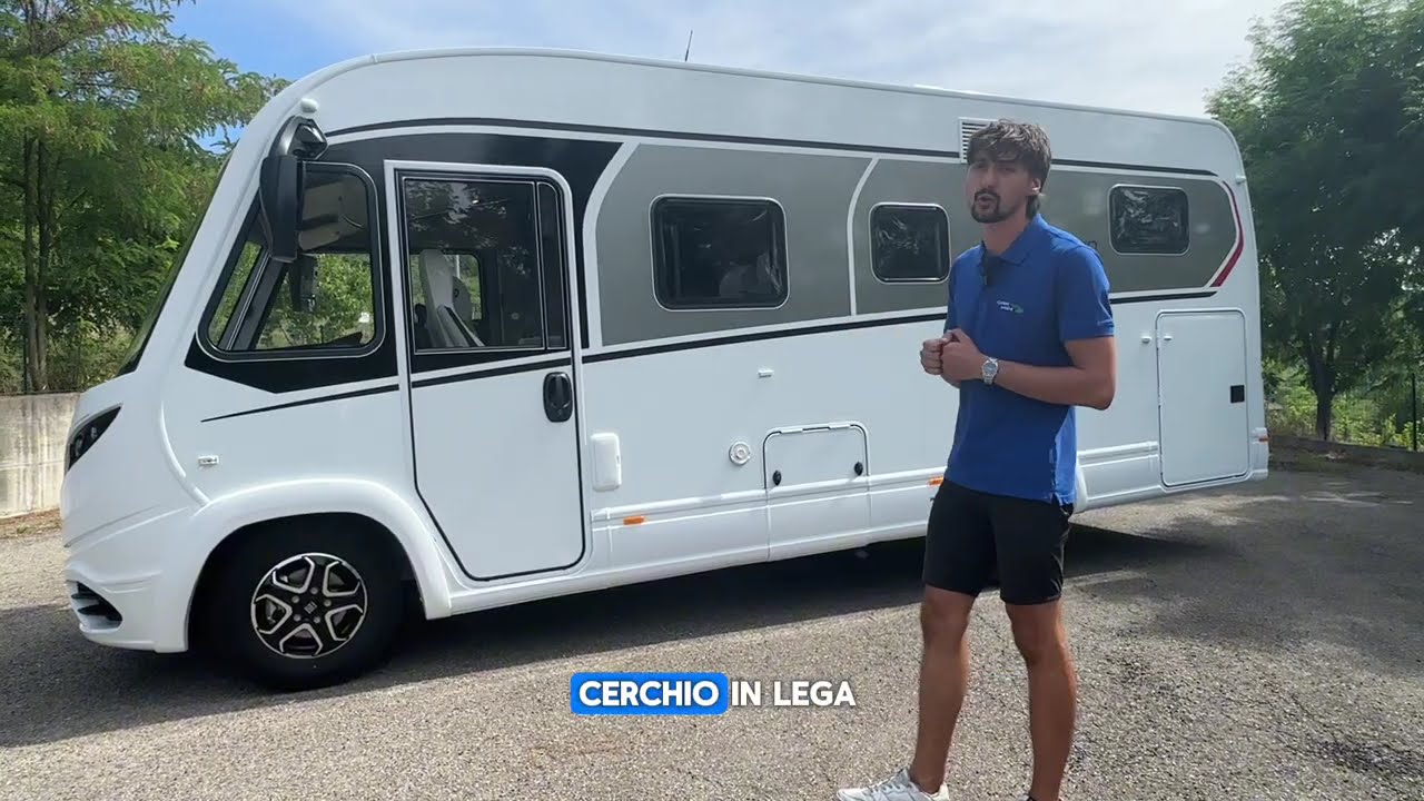 Dethleffs Trend i 6812EB motorhome da 6.99m con letti gemelli