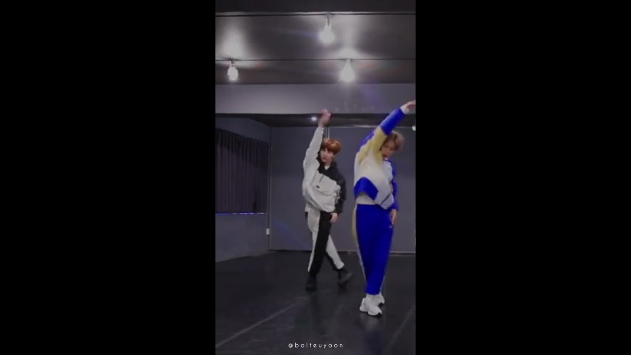 DRIPPIN ' Nostalgia ' Dance Practice - Kim Dongyun Focus ( 드리핀 - 김동윤 )