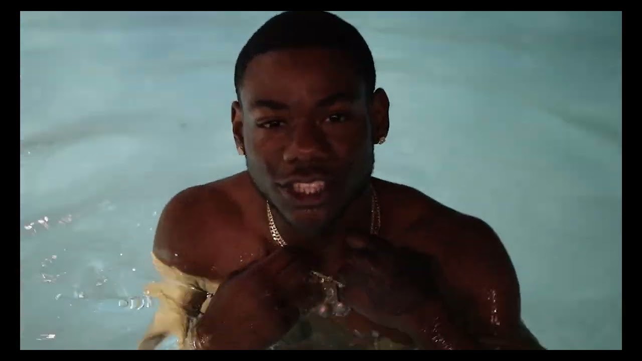 lil Glee - Glee talk (Official Video) Shot By: BaGGMove Filmz /Prod By: zaykool