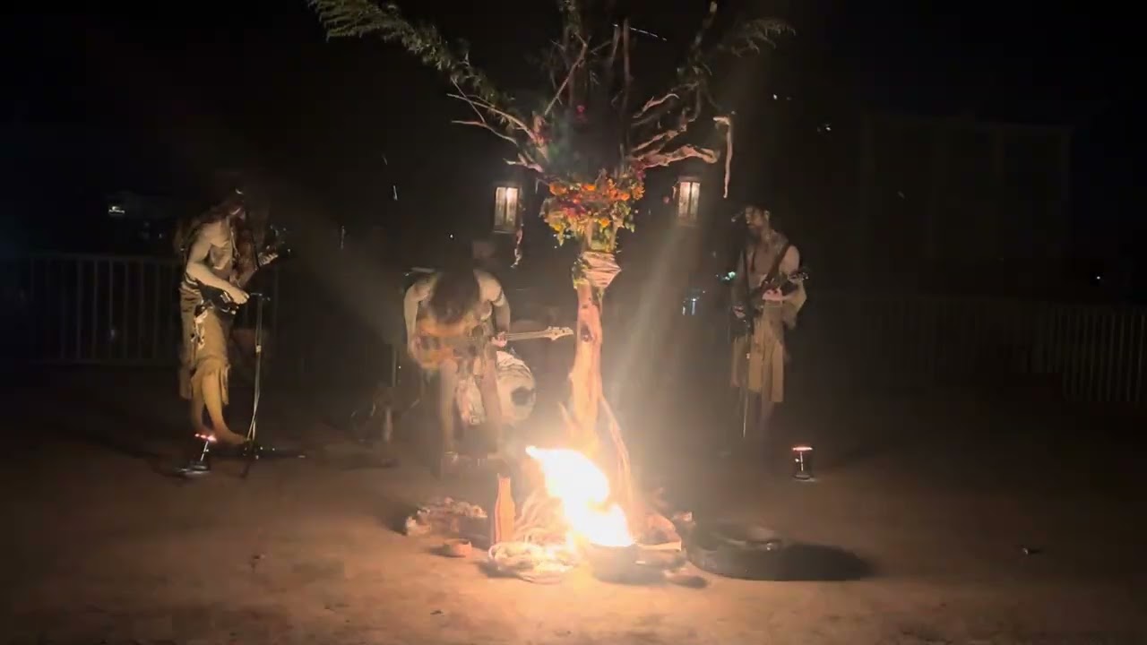 Returning - Offerings to the Great Circle live (excerpt) 