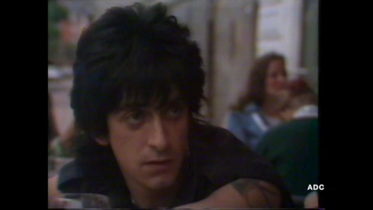 Central Trailer, Tim Healy pays tribute to Gary Holton & announcer Gary Terzza 16th May 1986