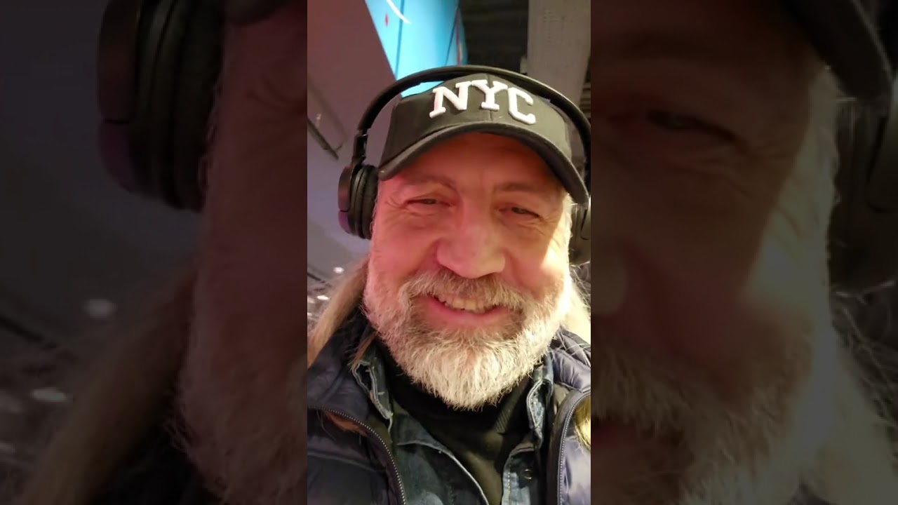 Київ. Зустріч з аристократкою... 😎