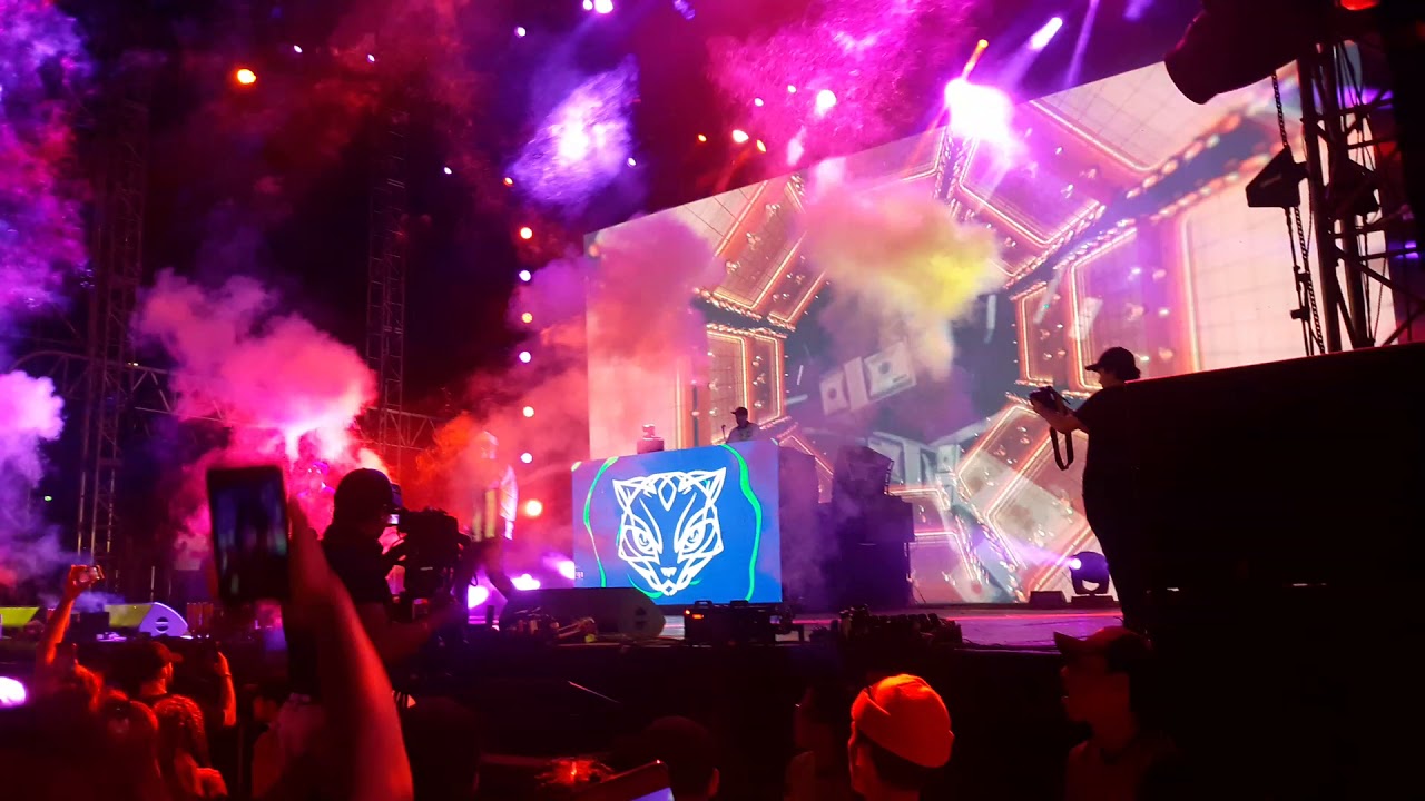 Reykon ft. Cosculluela CABULAND MTY 2019