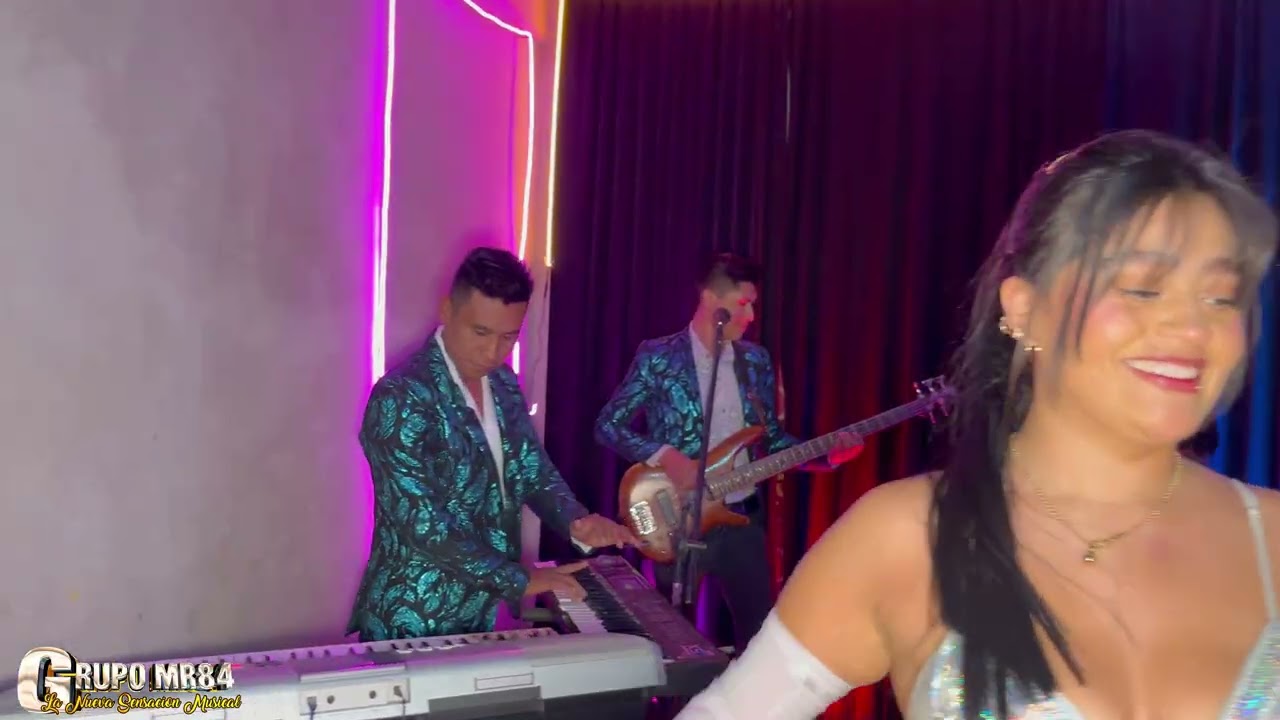 La mejor música para bailar en casa GRUPO MR84 SESION EN VIVO