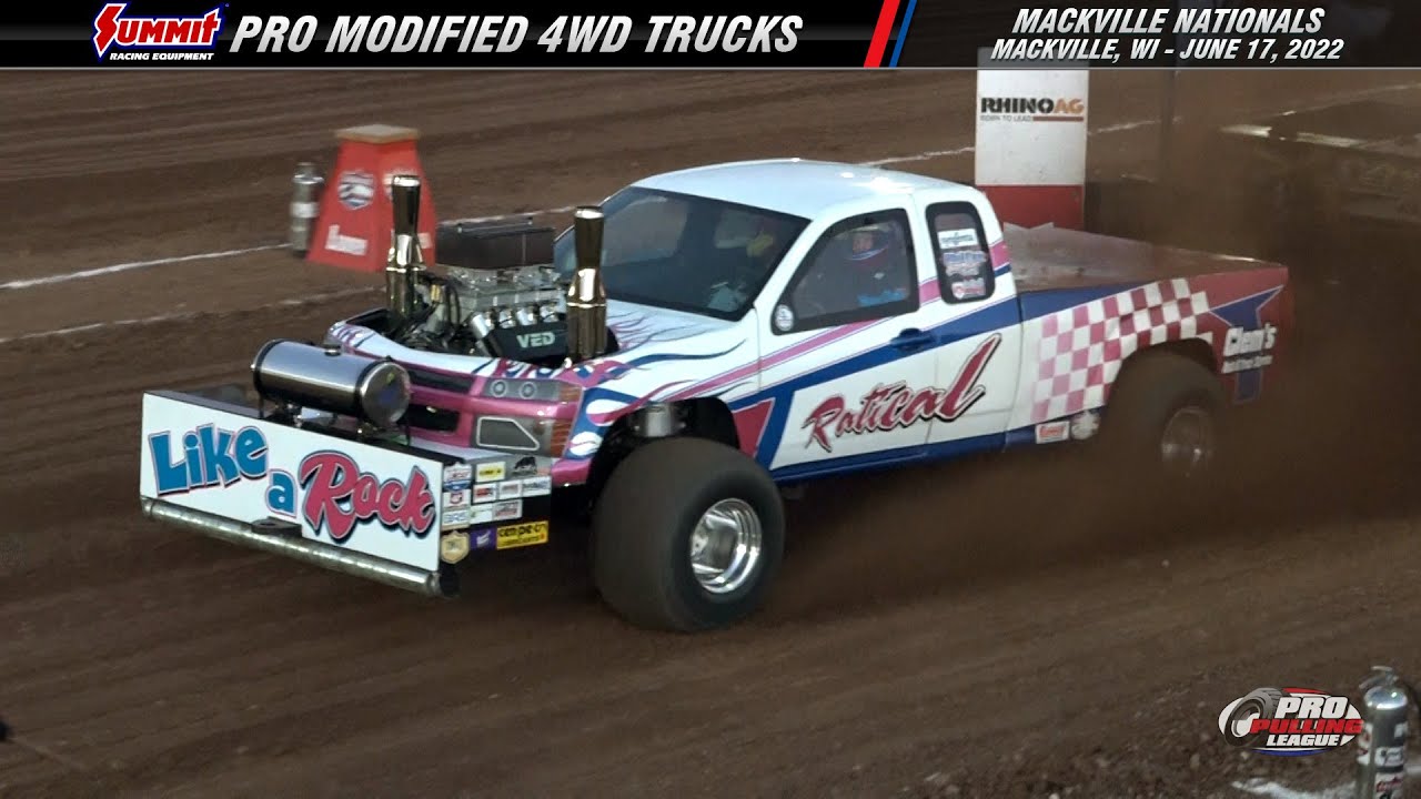 Pro Mod 4wd Trucks pulling at the 2022 Mackville Nationals Truck & Tractor Pull