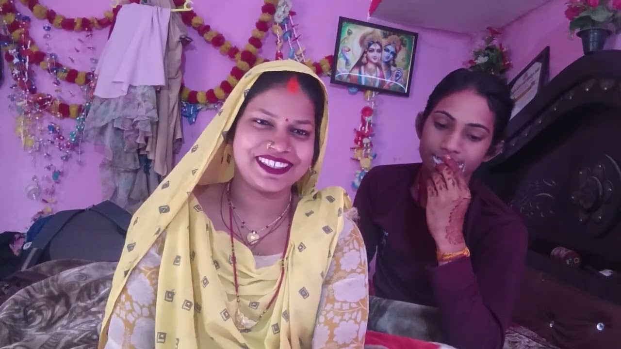 मोनिका जी 