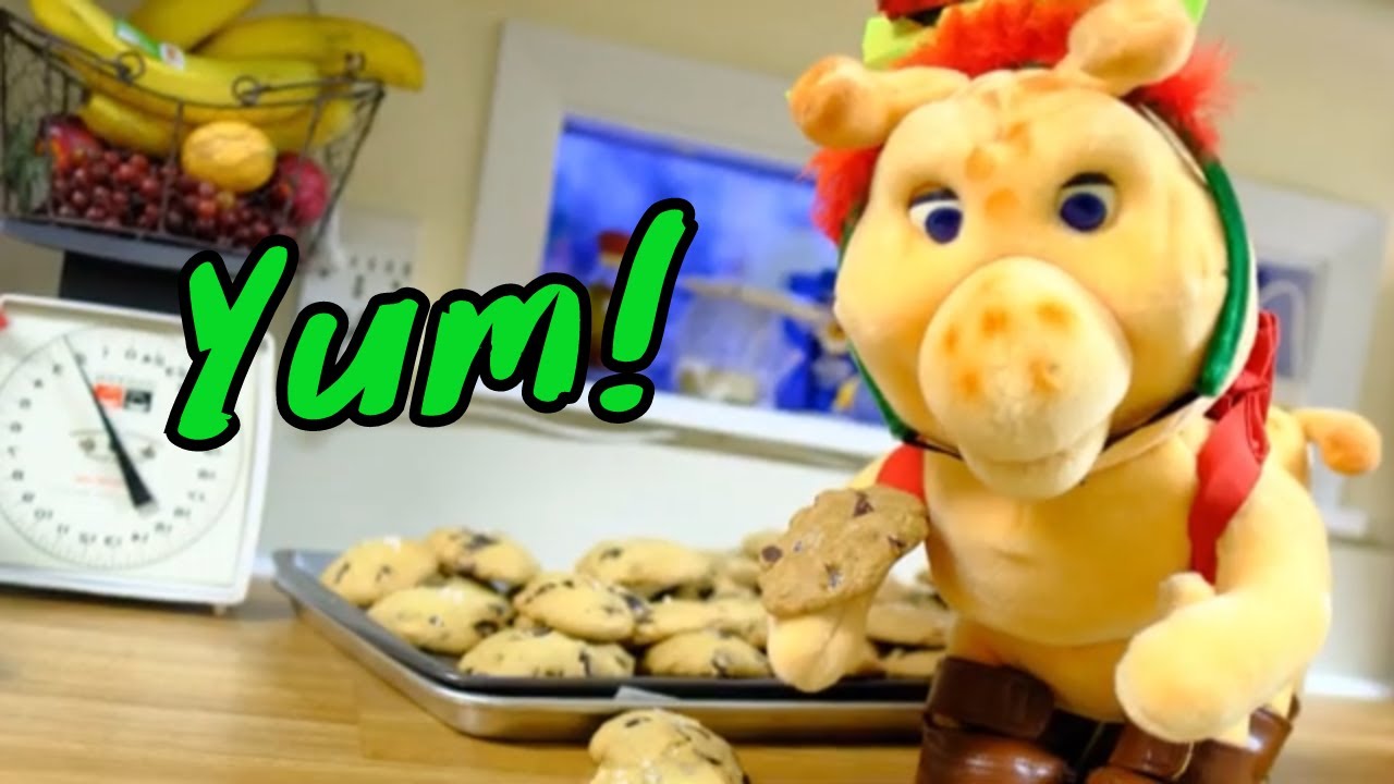 RUXMAS! (Day 4) | Delivering cookies to friends~!