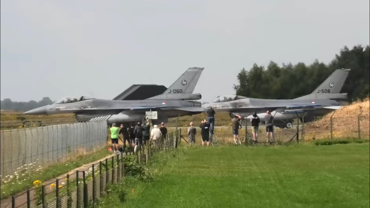 Morning wave 4x F-16 & 5x F-35 Takeoff & landing at Volkel Airbase
