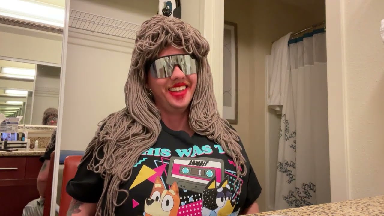 Coming Out as Lesbian & Spilling the Ultimate Strip Club Survival Guide