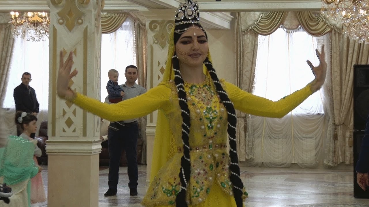 Красивый Танец Sari Gelin Ensemble Bahar Almaty