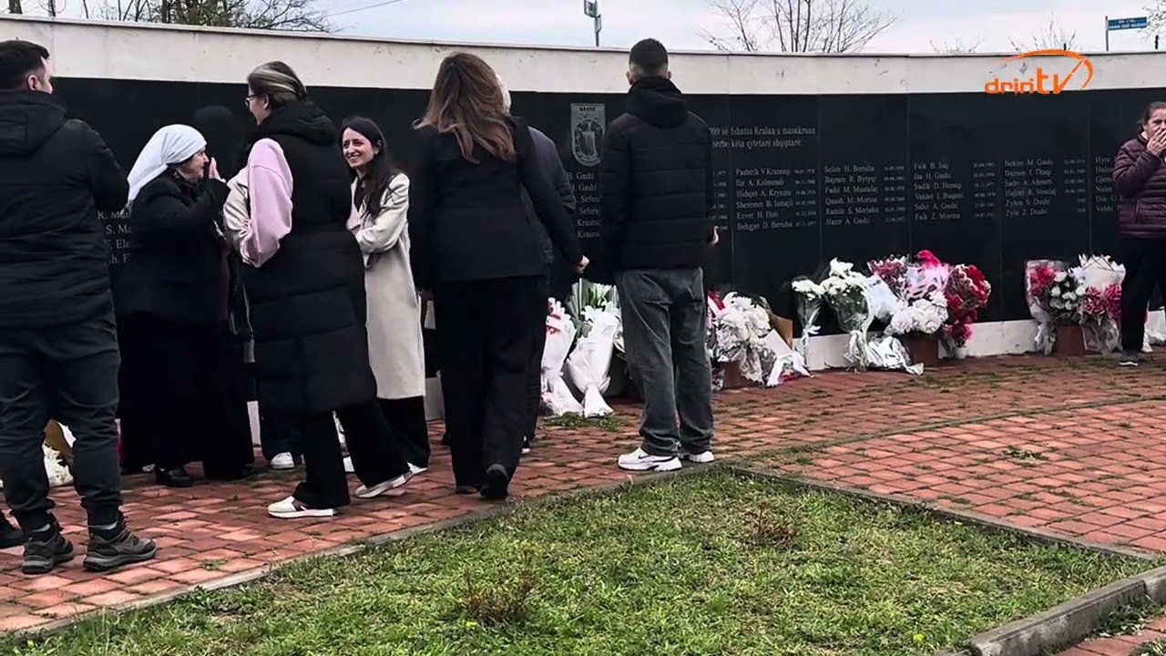 Sot, n&euml; 27-vjetorin, Klina nderon viktimat e luft&euml;s-Masakra e Kralanit