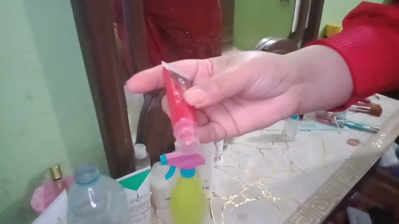 اللى اوضتها بسيطه زى اوضتى تتشجع وتقوم تروقها وتنصفها معايا 😍💖