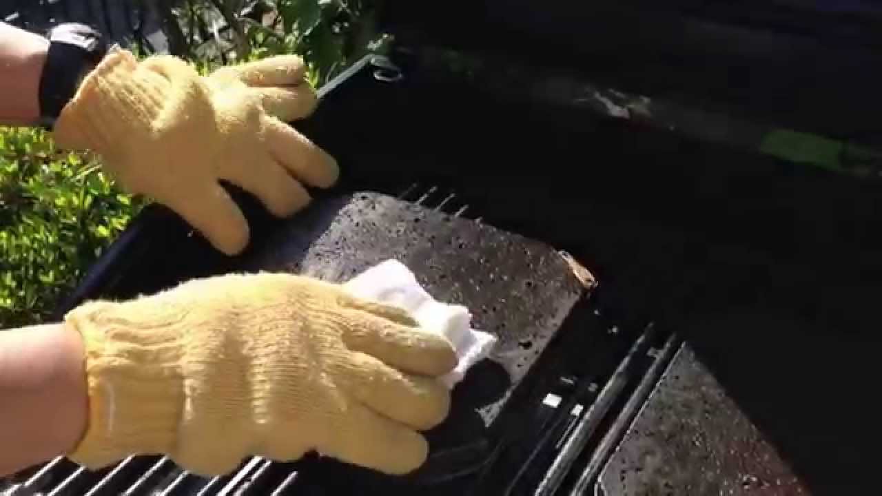 MIHIRO's Lava Stone BBQ Grill Plate Clean Up