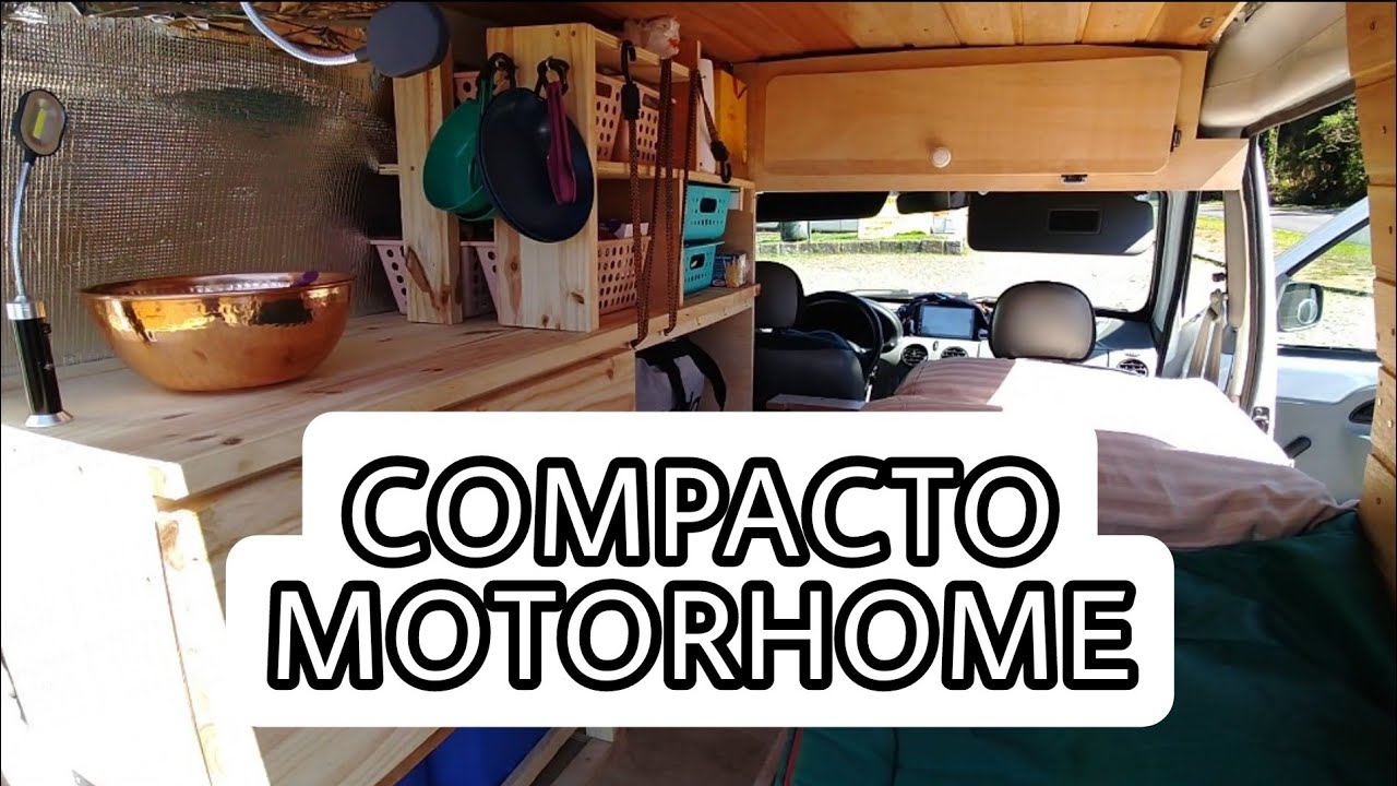 Um compacto motorhome feito artesanalmente