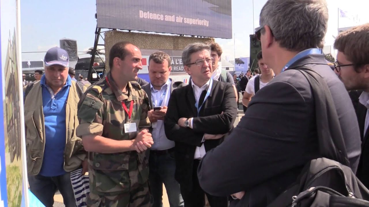 Jean Luc M&eacute;lenchon au salon du Bourget 2015