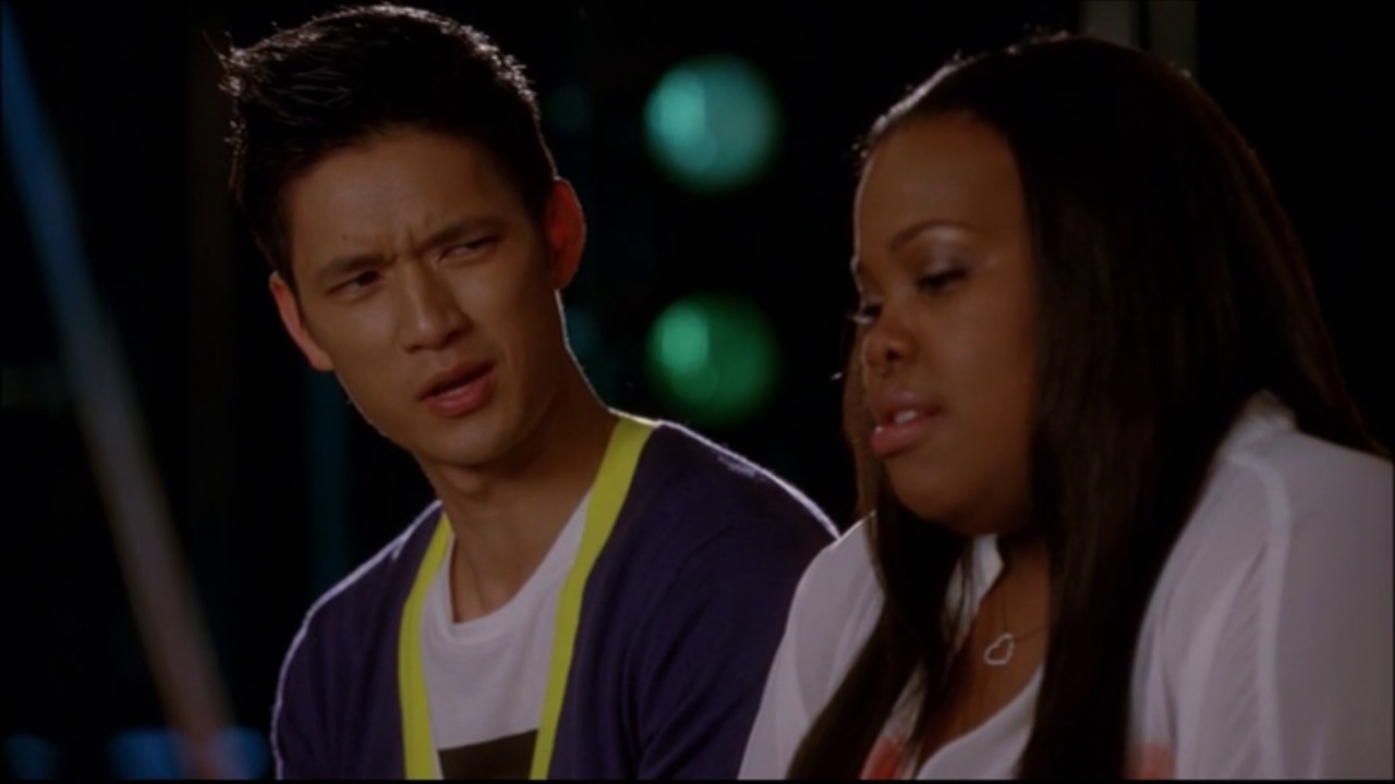 Glee - Mercedes tells Kurt and Mike about her producer wanting her voice not her image 4x21